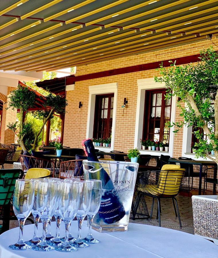 Ardenica Boutique Hotel Lushnjë Εξωτερικό φωτογραφία